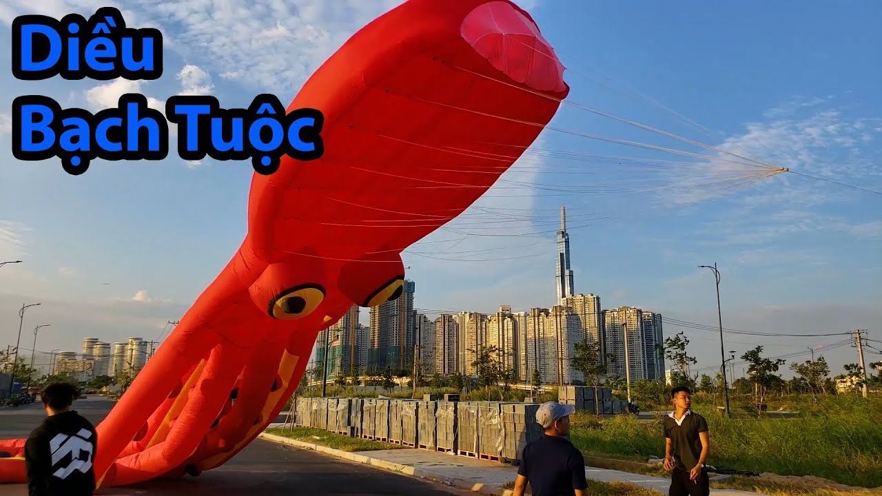 Làm cách nào để thả con Diều Bạch Tuộc khổng lồ dài 40m - Nặng 30kg ?!!!