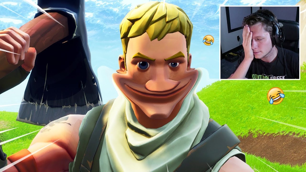 REACTING TO MY FIRST FORTNITE GAME