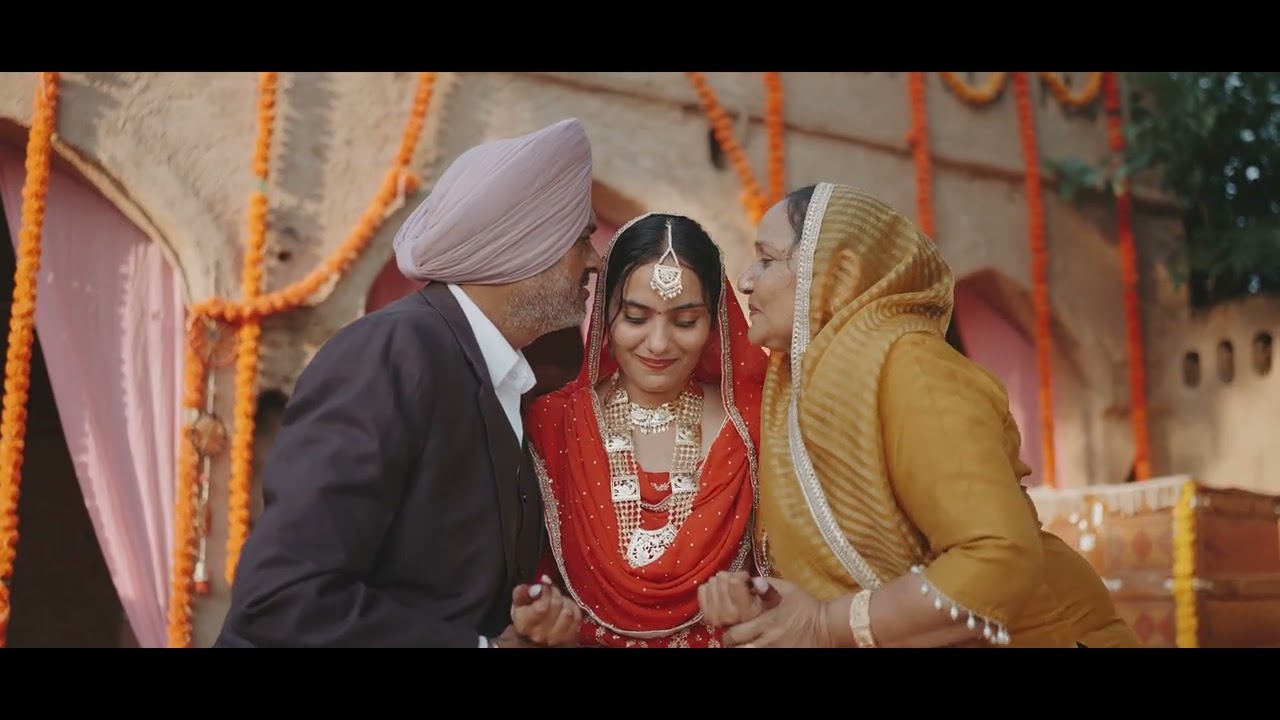 Girl wedding song pre-wedding 