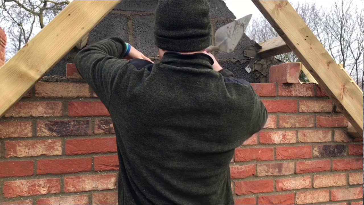 Building a brick Gable (part 3) | The skill of bricklaying.