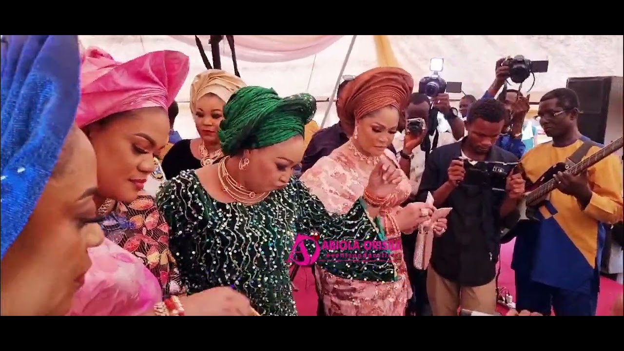 OLORI MARIAM OGUNWUSI Steps Out In Style