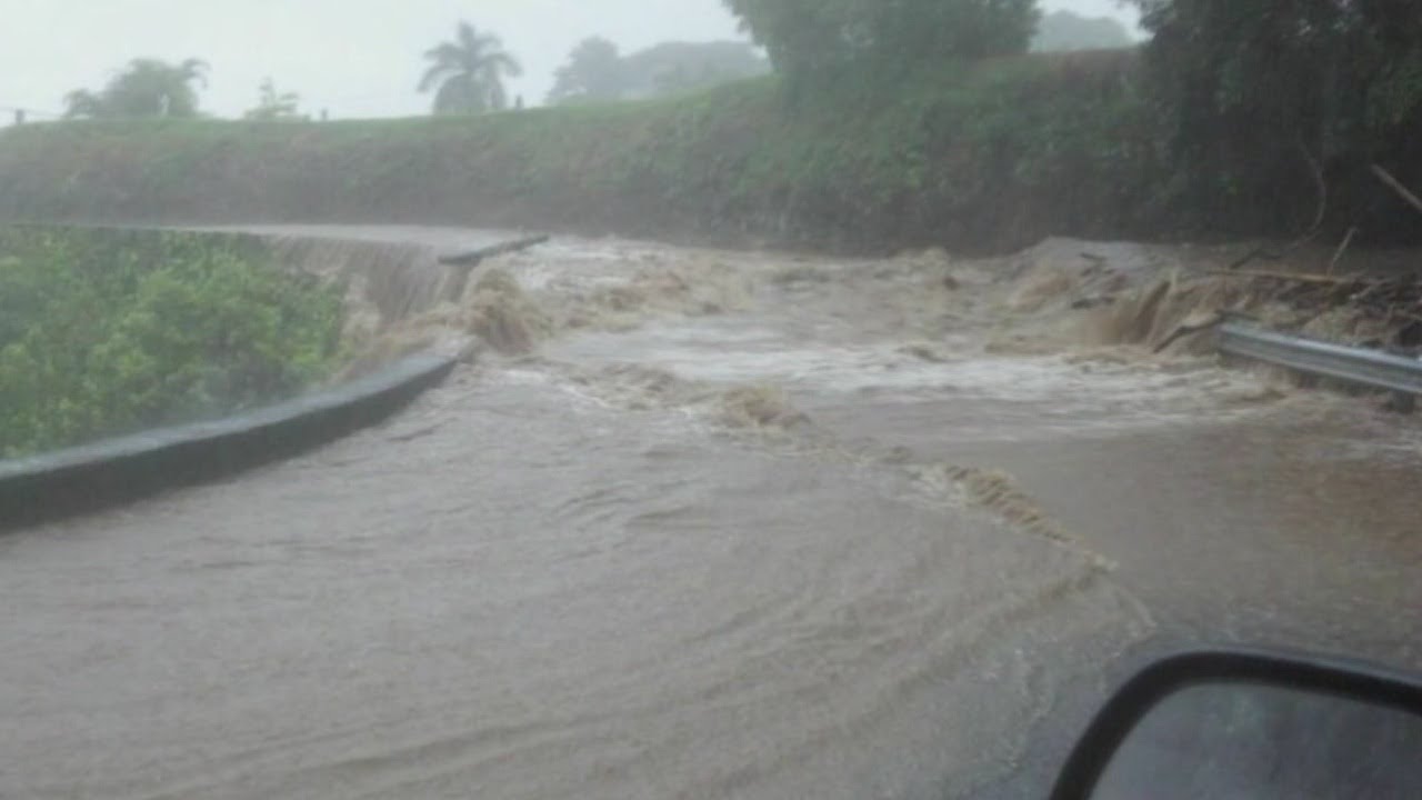 Wild weather wreaks havoc on the Big Island