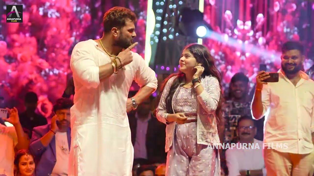 #viral #Dance | कलम चबा गईनी | #khesari Lal Yadav | Kalam Chaba Gaini | Stage Show | Bhojpuri Song 