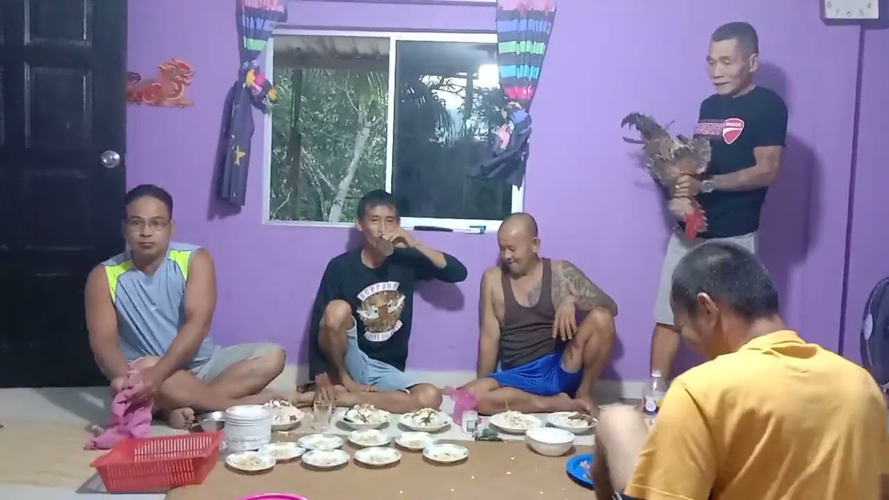 Miring ke bilik