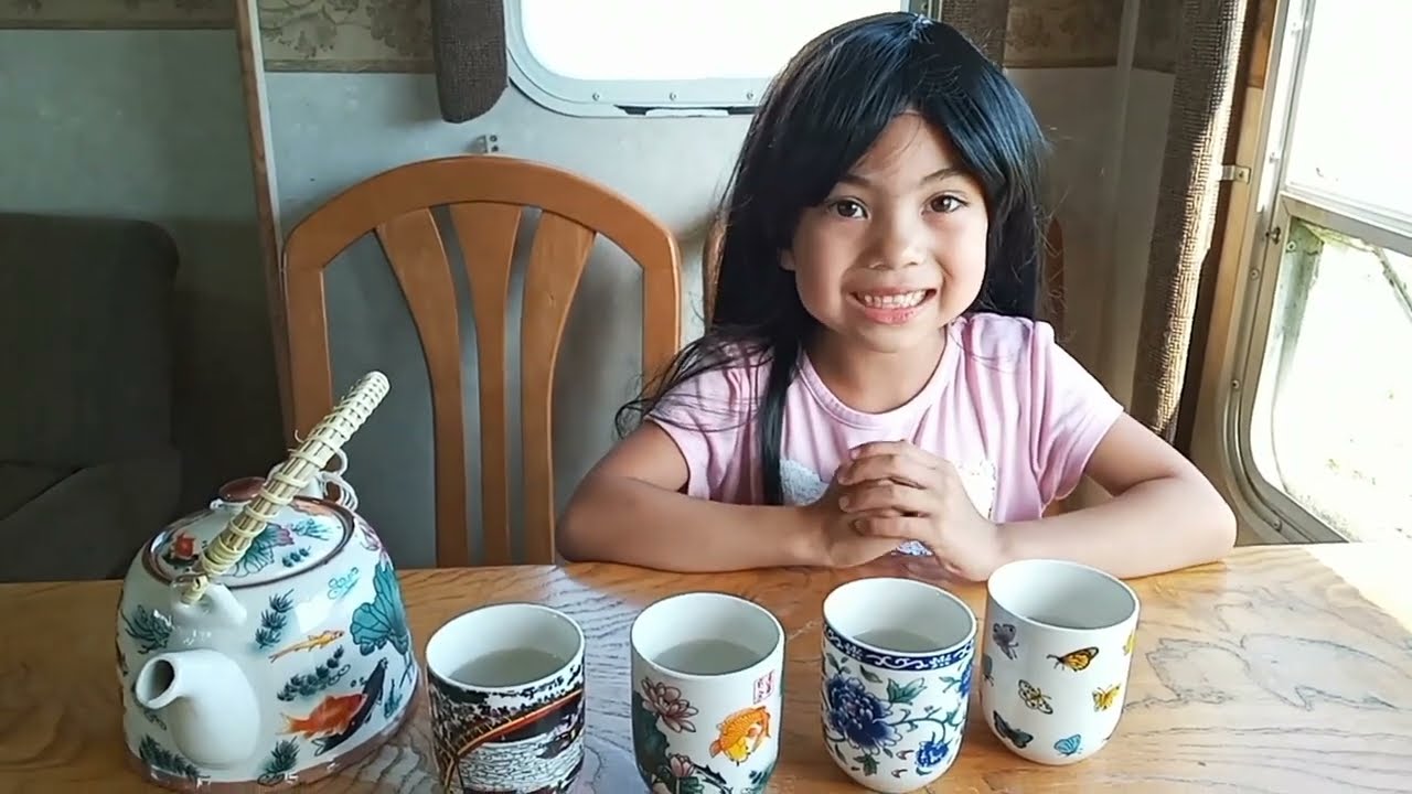 How to make spruce tea. Step by step tutorial with Jasmine.