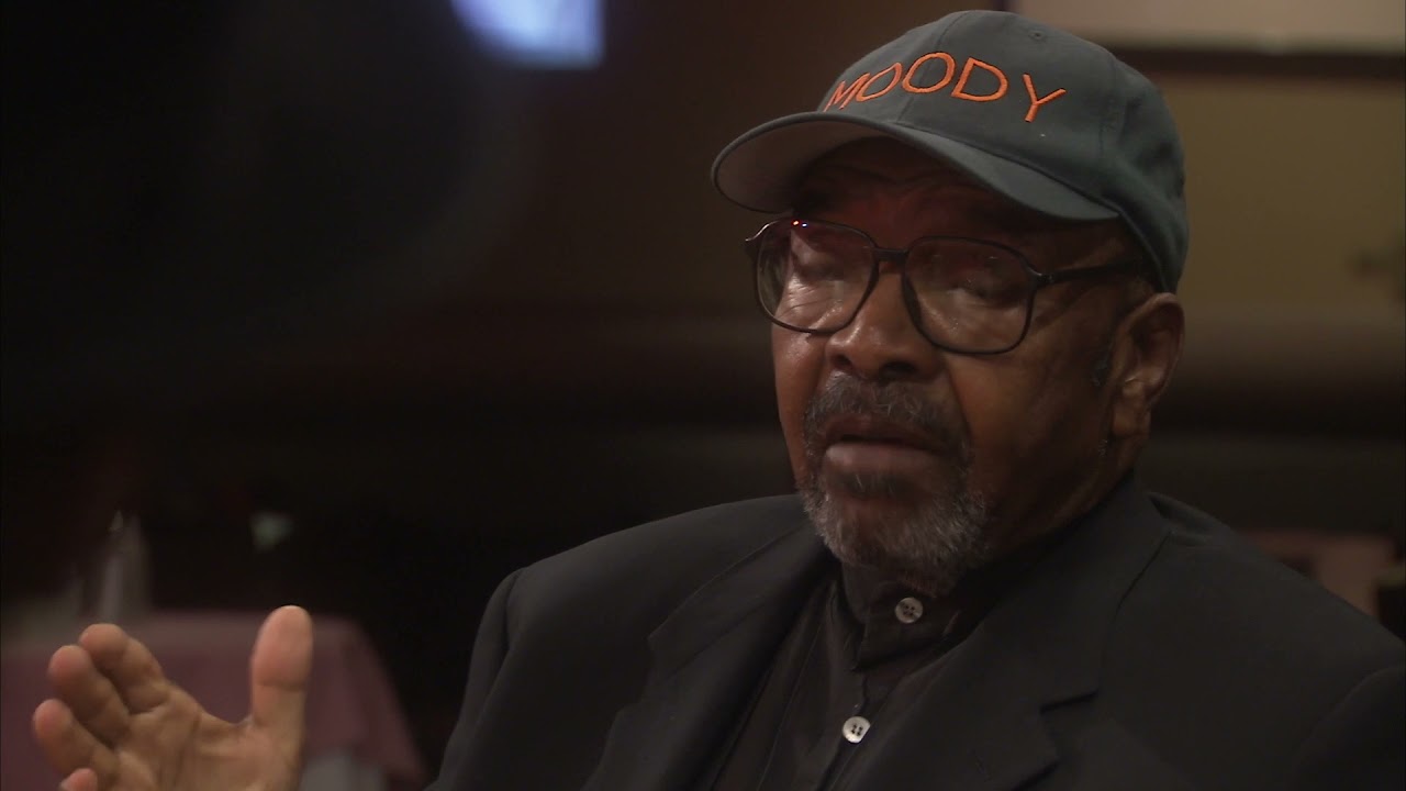 'Round Miles - Featurette - Meeting Miles