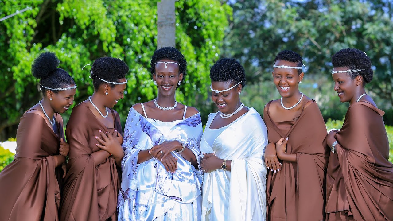 Penelope’s Kuhingira. #eddiesphotography #nickgraphicsug