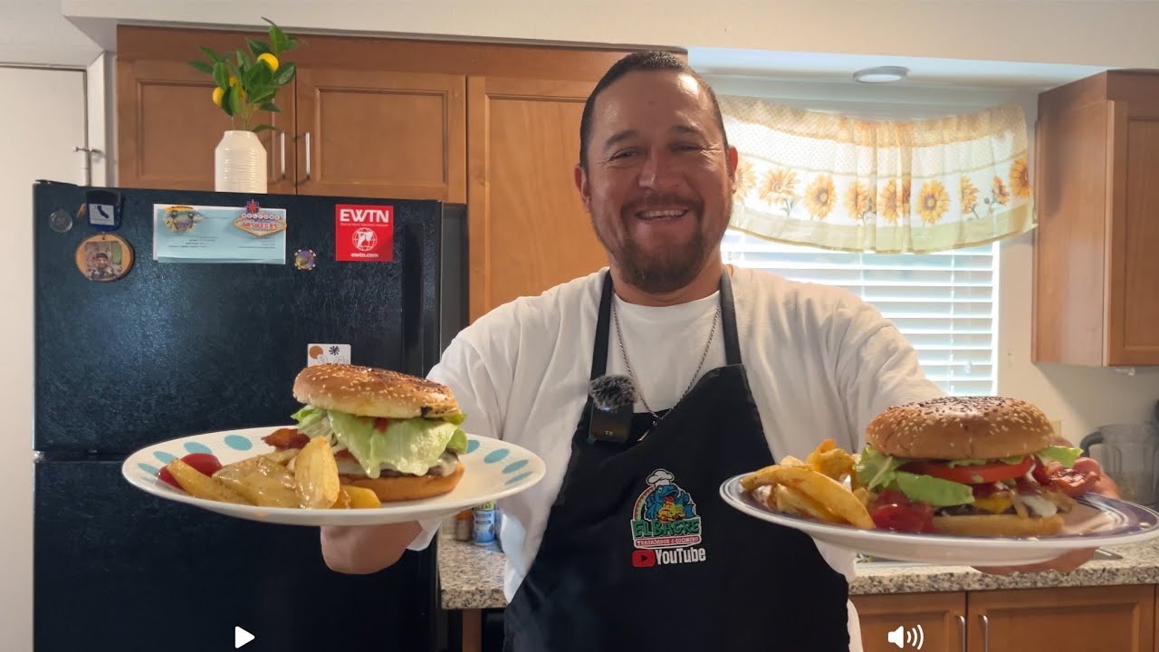 HAMBURGUESAS 🍔FÁCIL Y RÁPIDAS DE PREPARAR EN CASA😋👍😁🔥