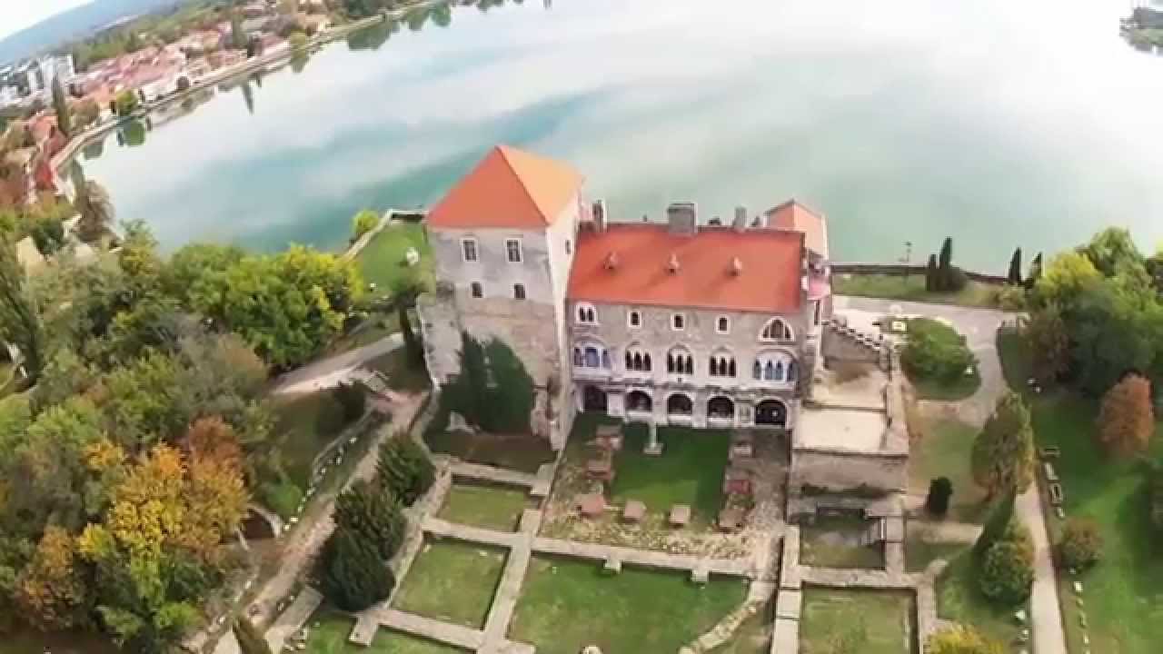 Virtual Visit in Hungarian Castles