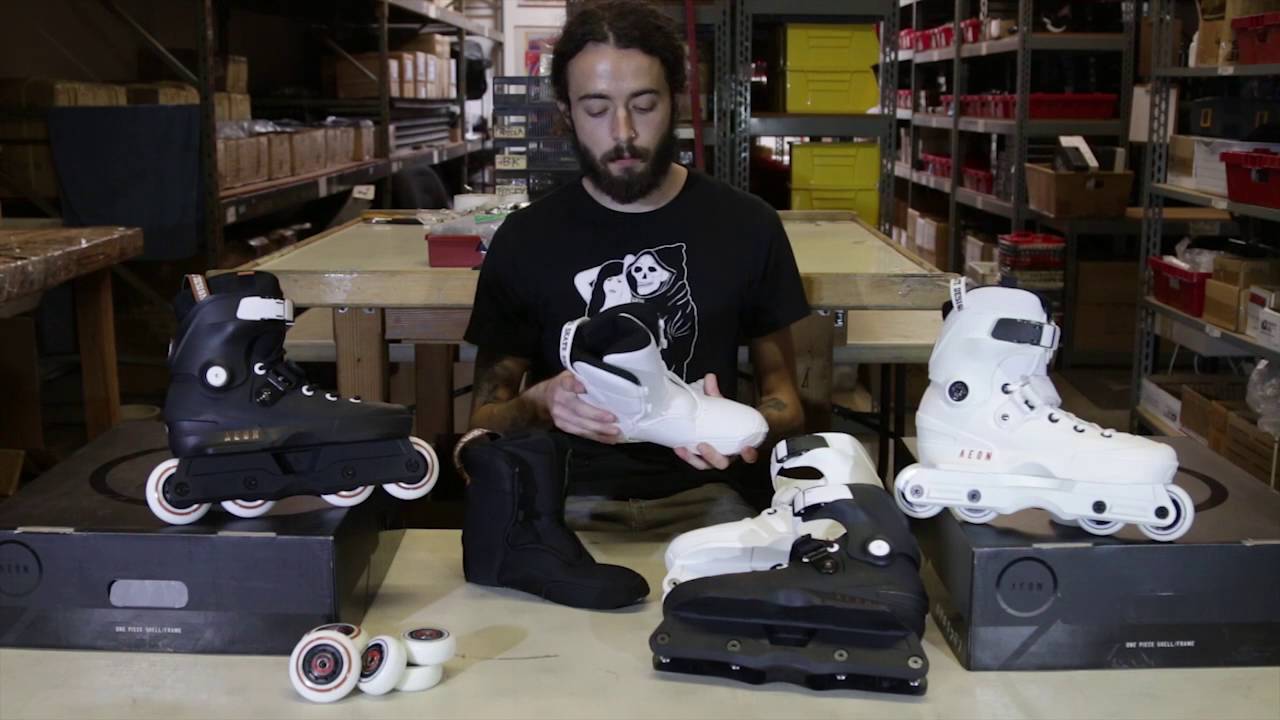 USD Aeon 60mm White and 72mm Black Skates