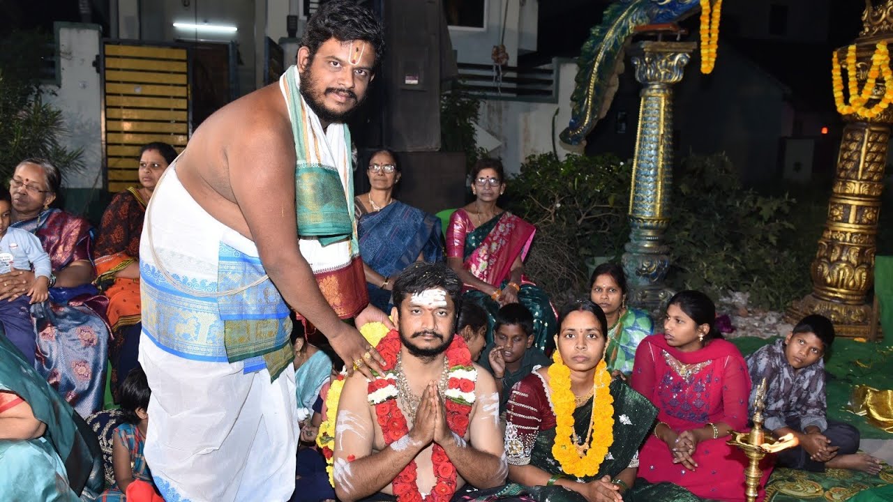 అయ్యప్ప స్వామి వారి పడిపూజ - 1  ( మంచిలి )అత్తిలి