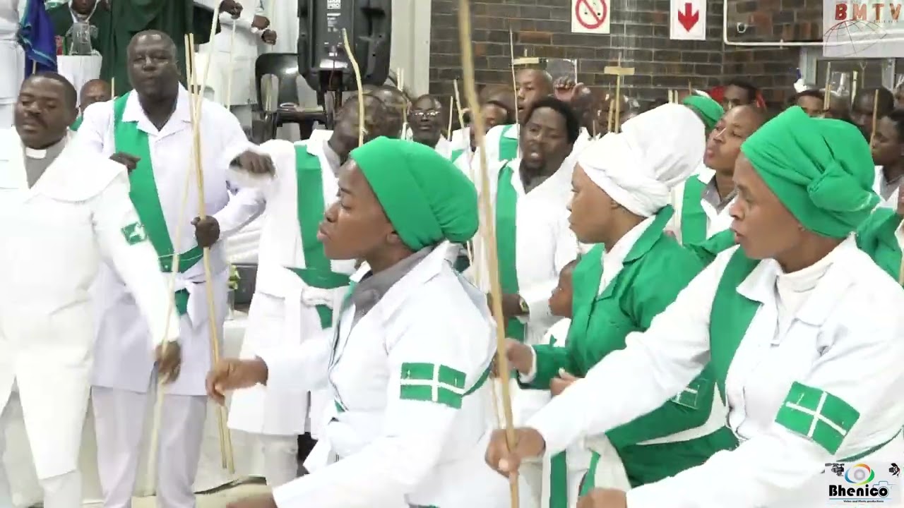 IZIKHOVA EZIMNQINI || AMANZAMANCANE - AMEN