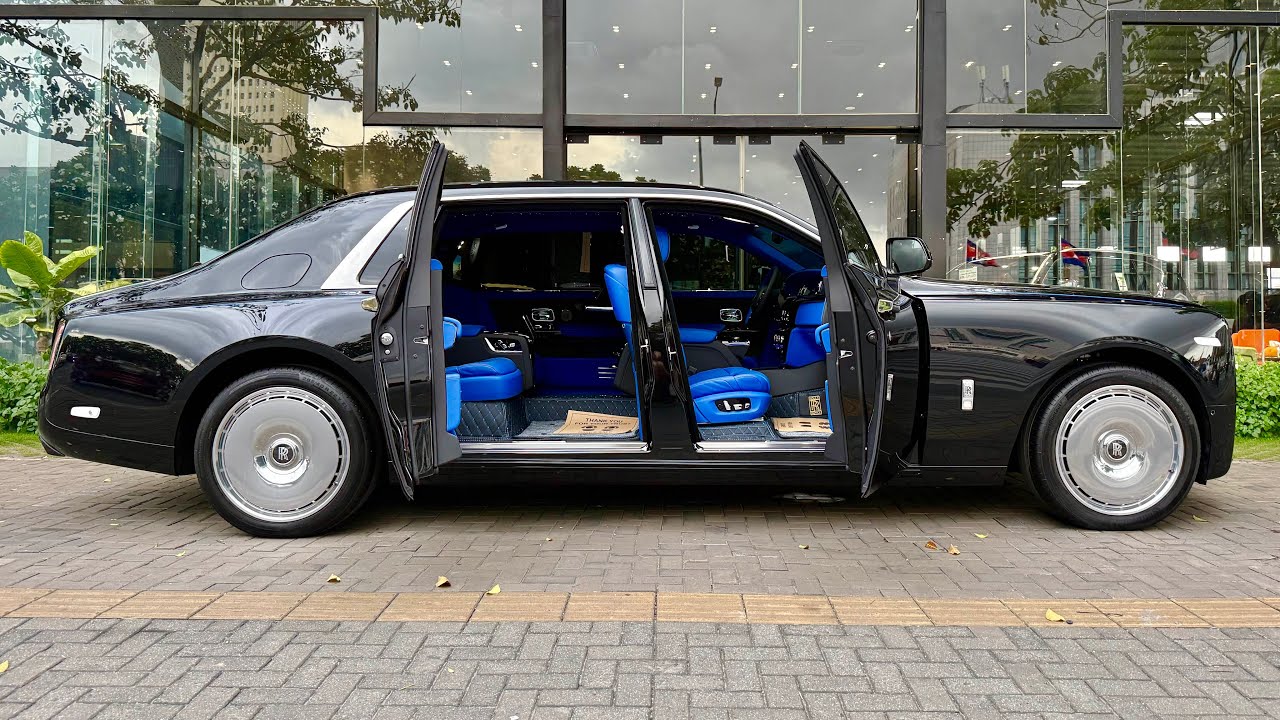 Inside the $800,000+ Rolls-Royce Phantom Extended 2025 &ndash; The Ultimate Luxury Sedan