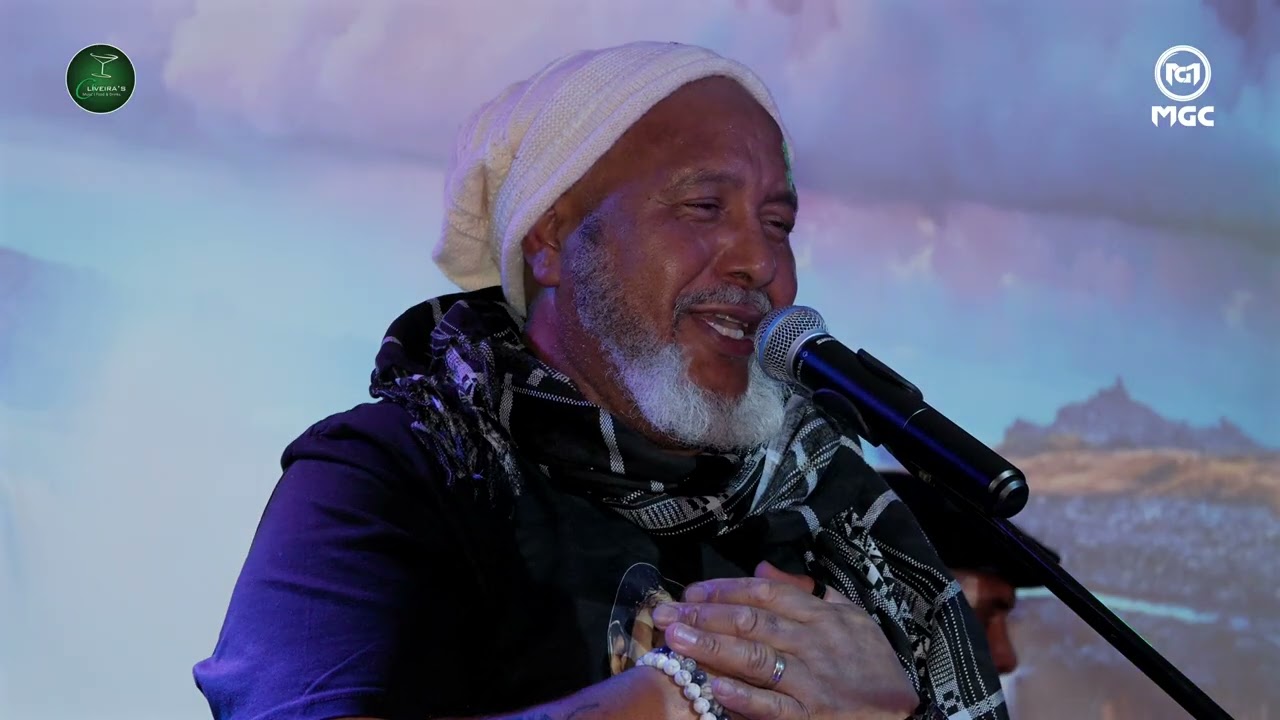 Jorge Bull -  Noite da Musica em  Bar\Restaurante Oliveira's - Music, Food & Drinks