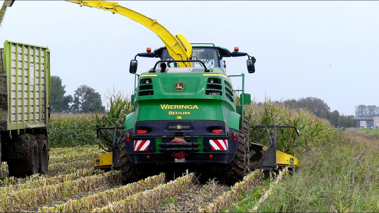 Maïs oogst 2019 met John Deere 8400i  Loonbedrijf: Wieringa Bedum.