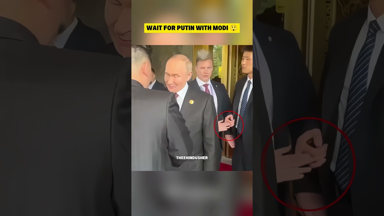 Modi Pulls Putin! 😱 BRICS Summit Unseen Viral Moment