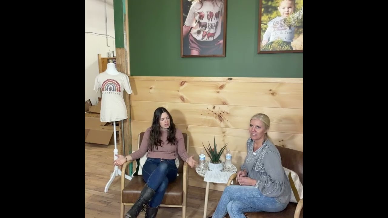 From Tiny House Art Studio to 500 Stores & a Foundation | Barefoot Baby’s Story with Alyssa Hughes