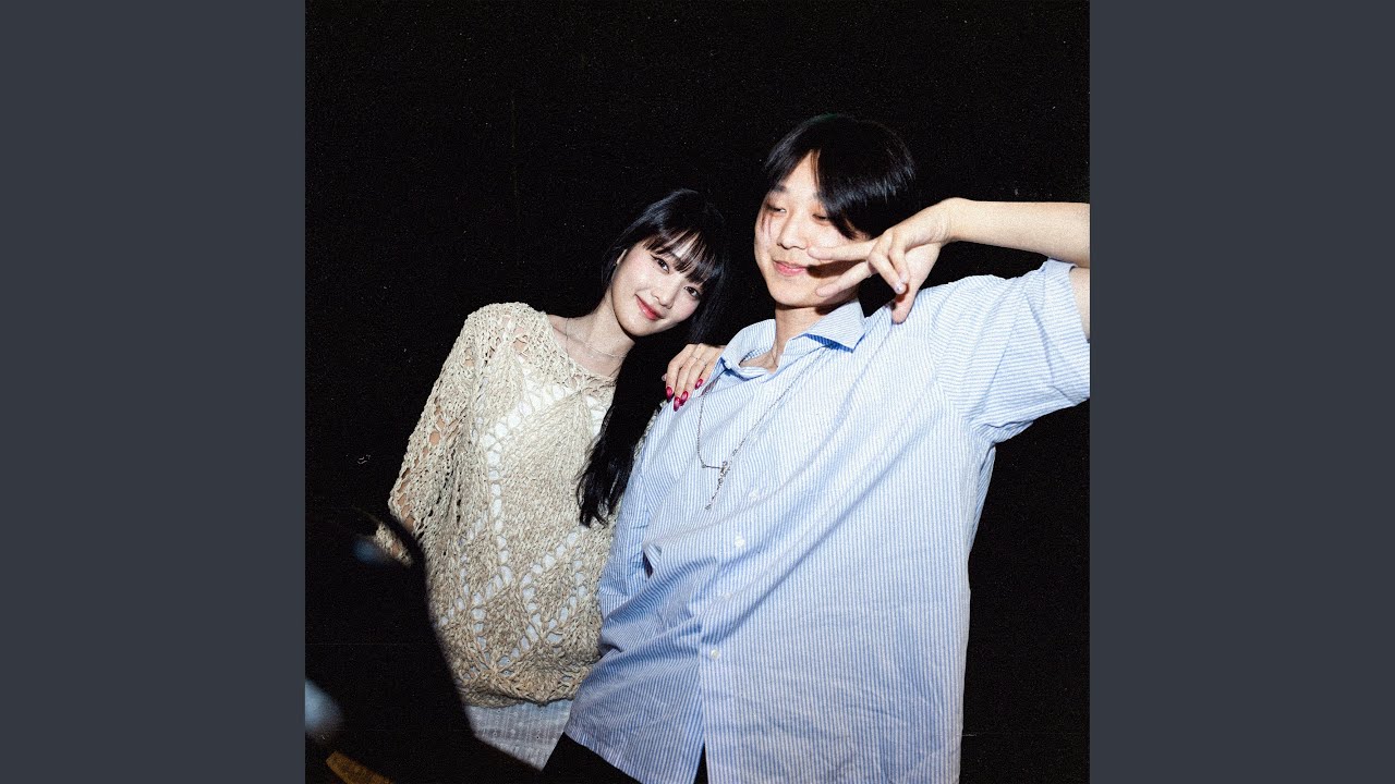 blue (with MINNIE)
