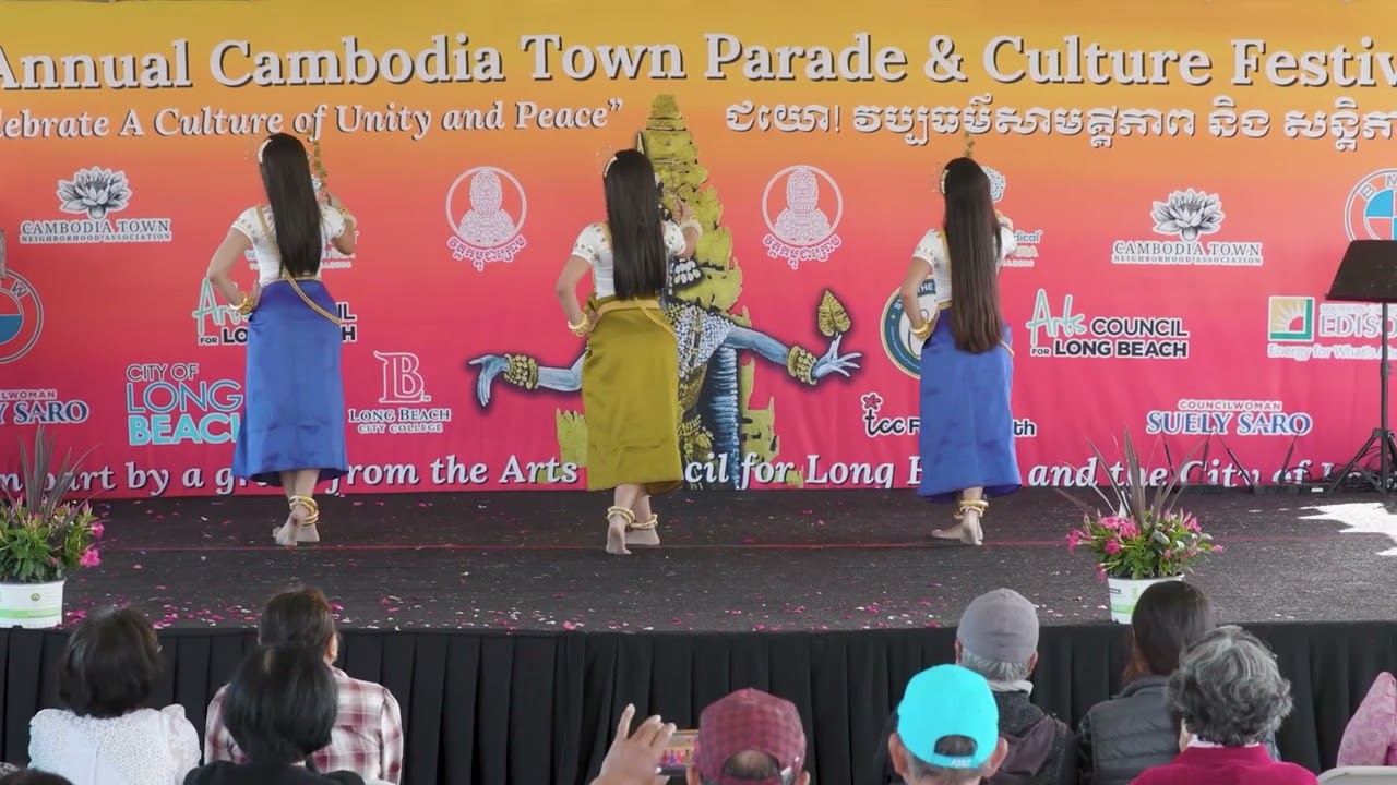 Robam Phoung Neary - Modern Apsara Dance Company - Cambodia Town Culture Festival