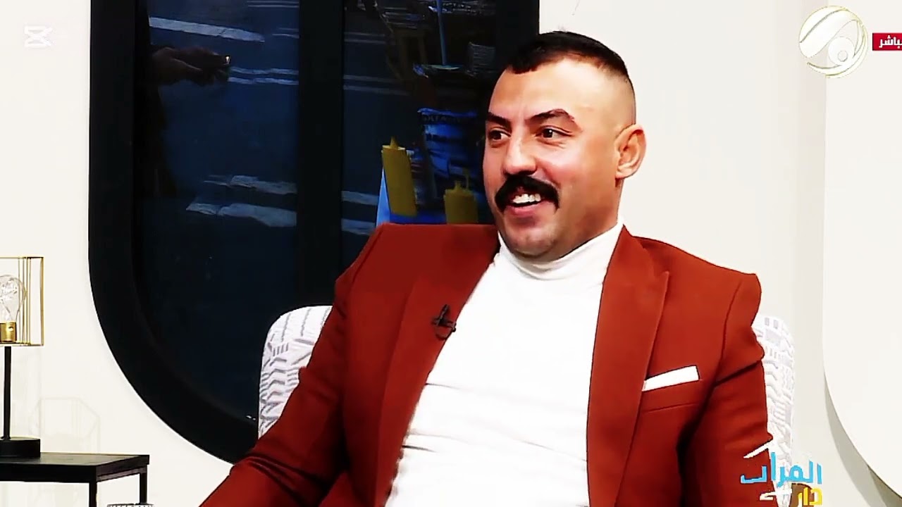 حلقة جديدة وابداع لا ينتهي للشاعر احمد عاتي على قناة الفرات داركم بقصائد جريئة جدآ