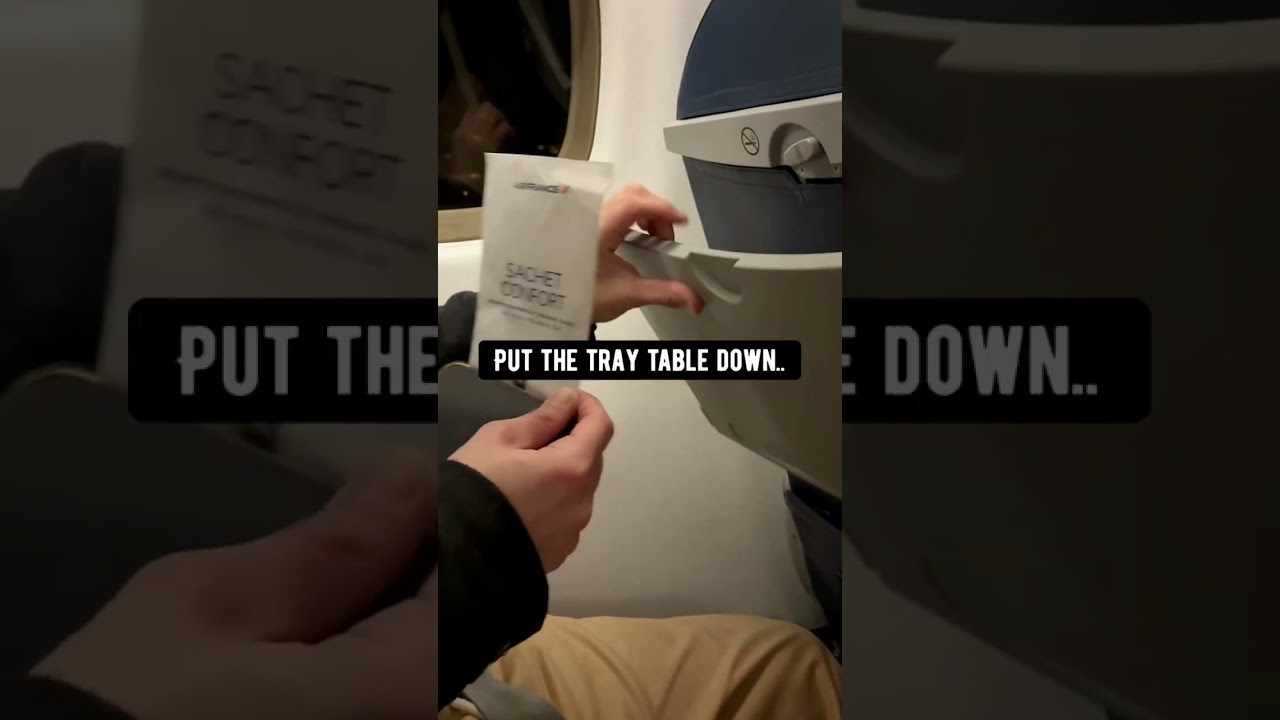 Next time you&rsquo;re on a plane and need a phone mount 😂 creative explained