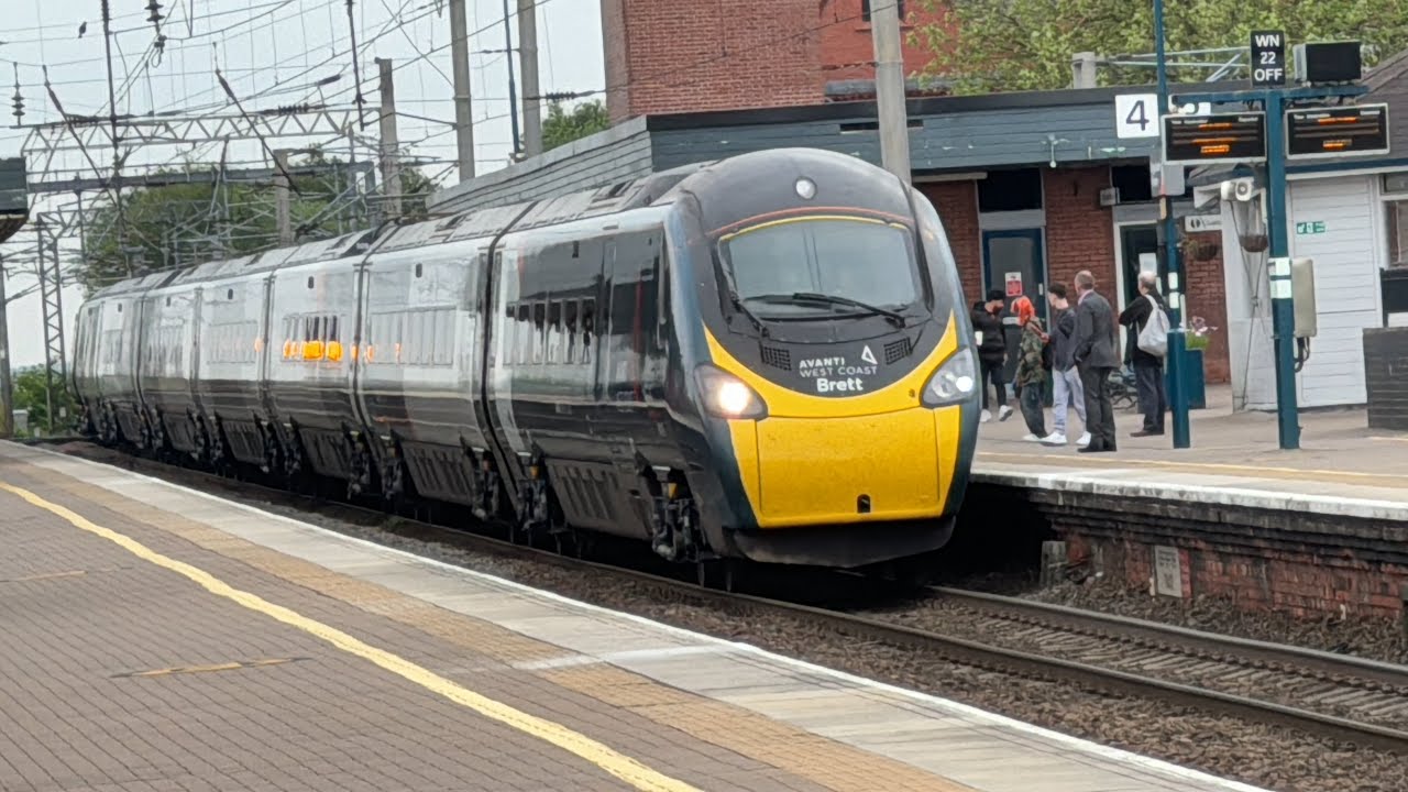 West Coast Main Line Trains at Wigan North Western on May 15th 2024