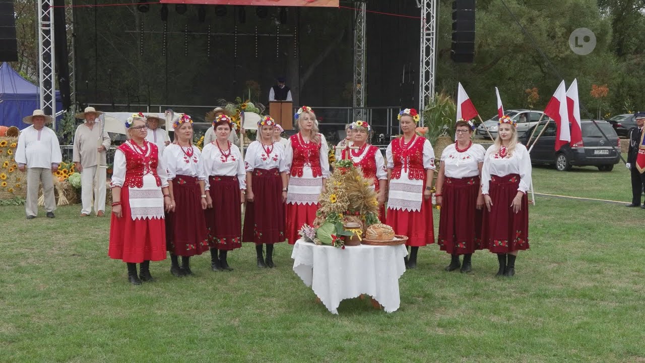 Rolnicy z gminy Tarłów podziękowali za plony podczas barwnego widowiska obrzędowego | LOKALNA.TV