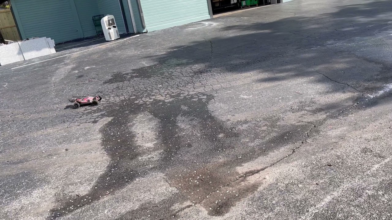 ARRMA TYPHON 6S w/ DBoots hoons