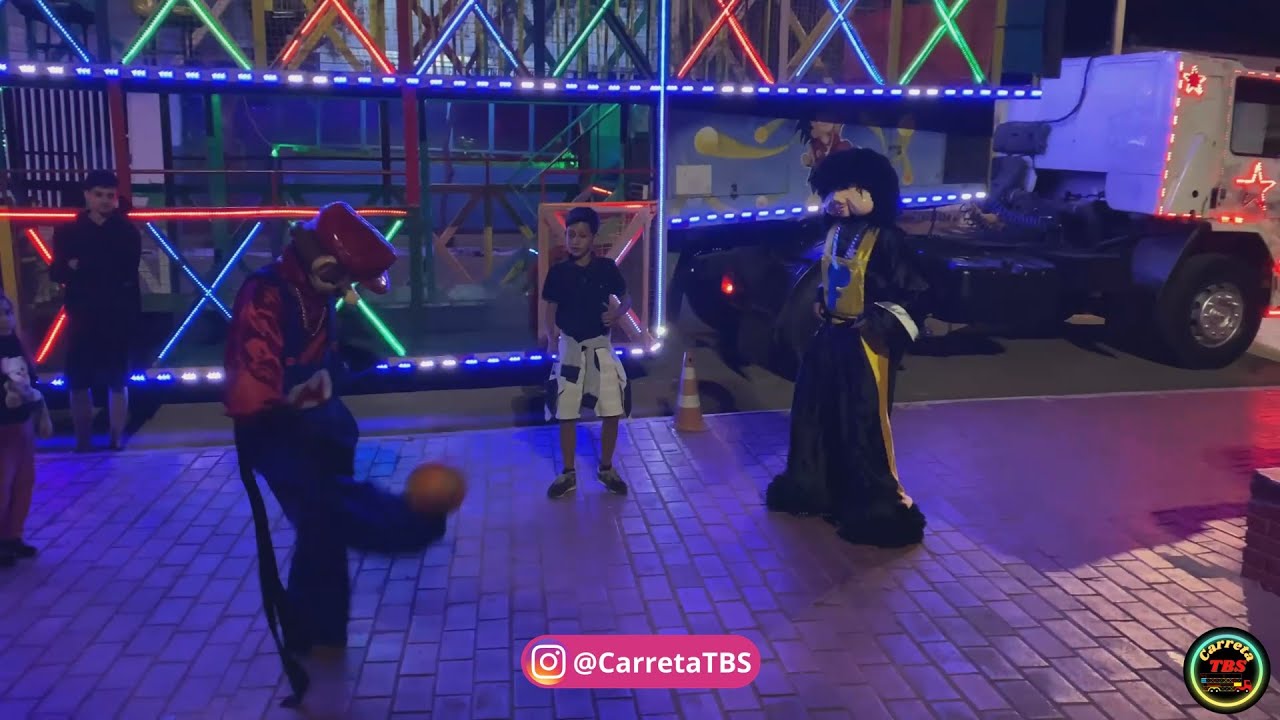 Fofão e Mário, Batendo um Bolão Na Carreta da Alegria TBS.