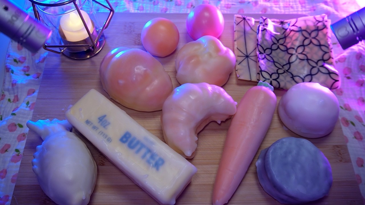 ASMR Wax covered Squishy Cracking 스퀴시 말랑이 왁스 부수기