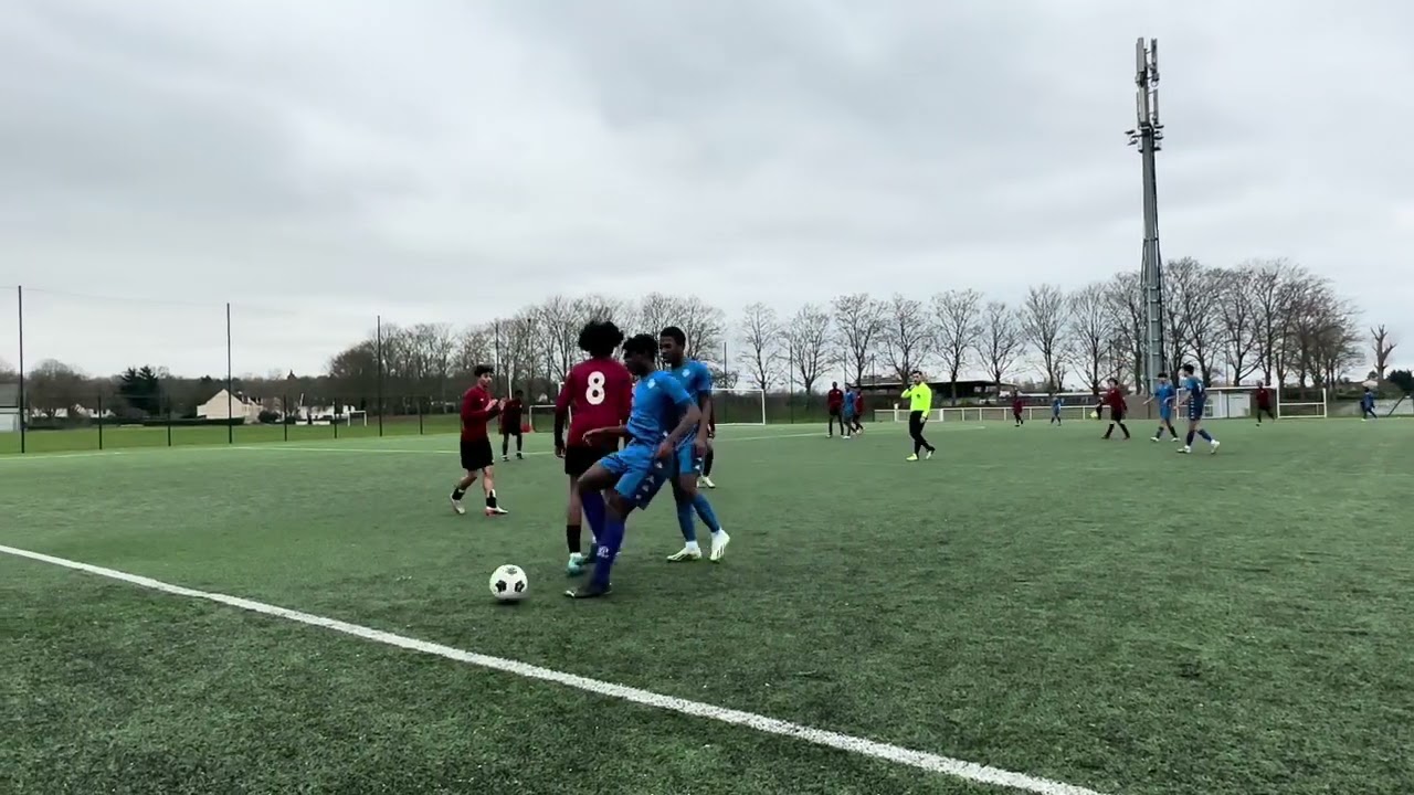 Un match retour sous haute tension ⚡️ après les incidents du matchs aller ! U16