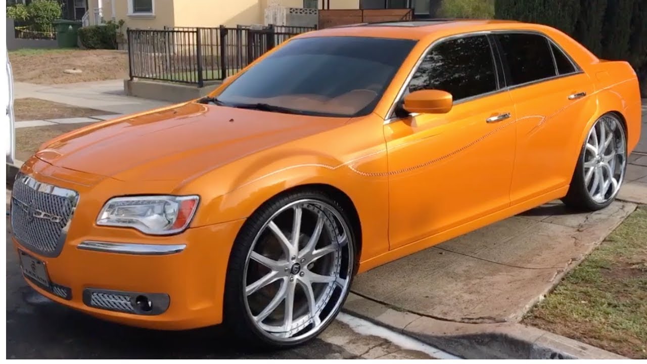 CUSTOM CHRYSLER 300
