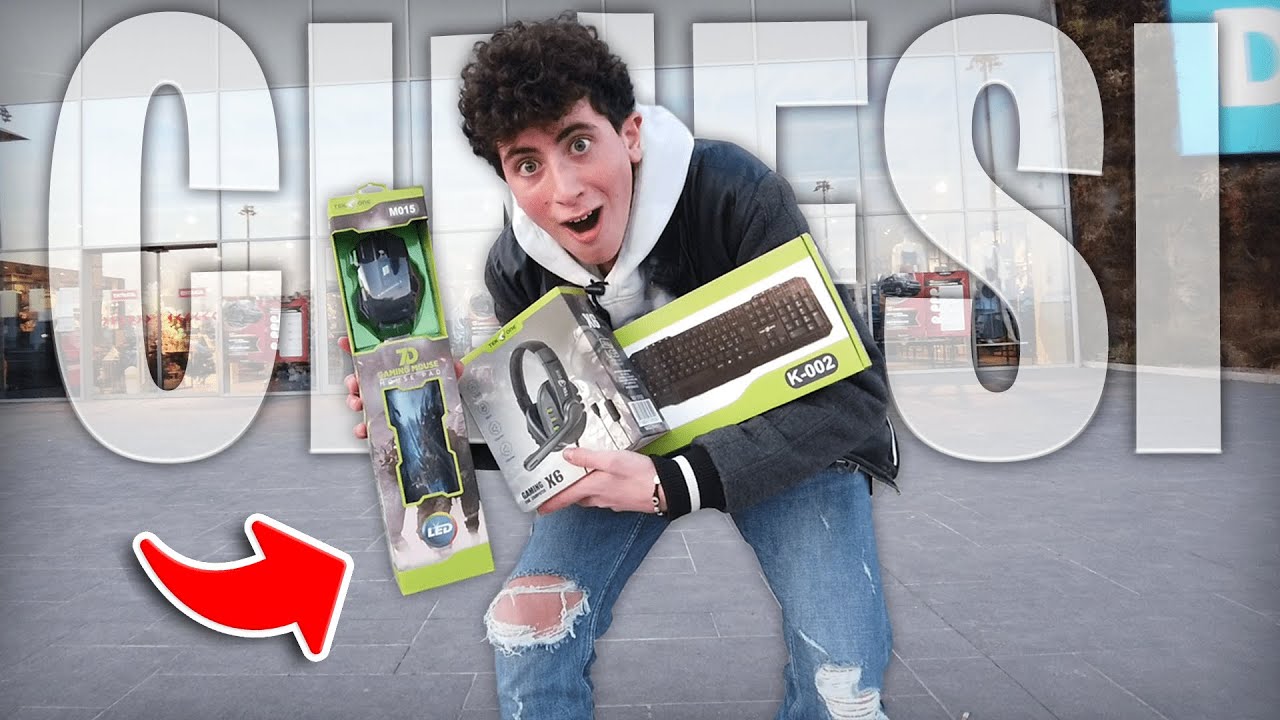 Ho COSTRUITO una POSTAZIONE DA GAMING in un NEGOZIO DEI CINESI! *emeising*