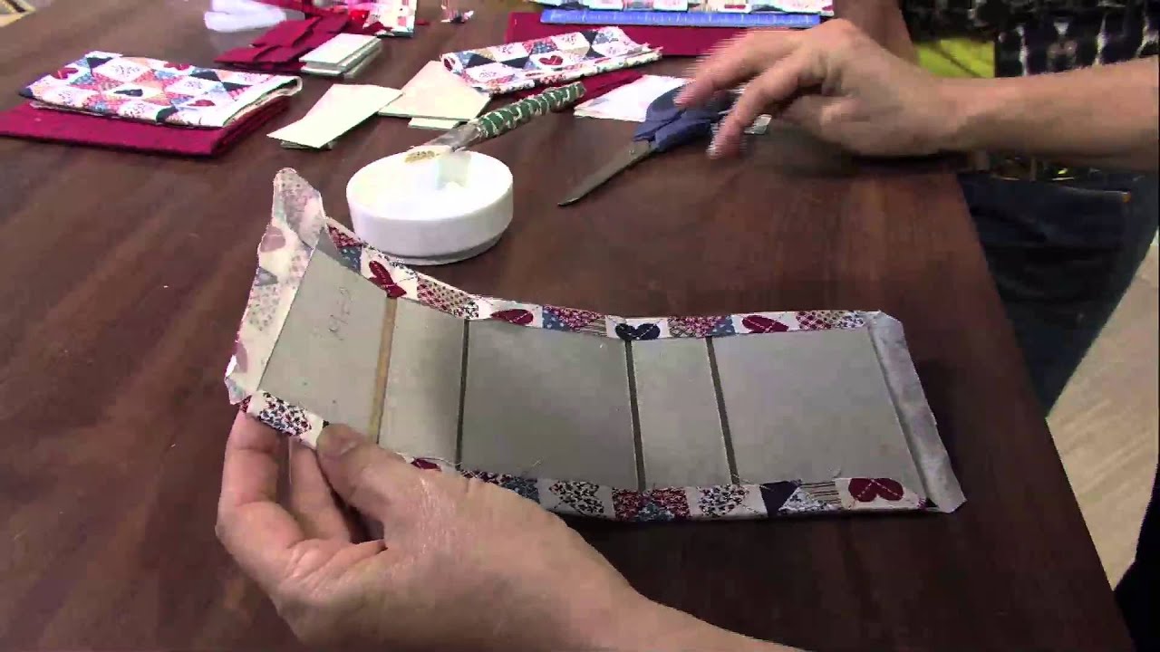 Mulher.com 20/03/2013 Ione Berne - Bolsinha de costura para bolsa  parte 1