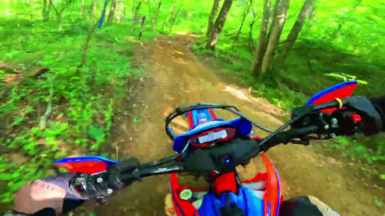 Test Riding The 2025 Beta 390RR Racing Dirtbike!