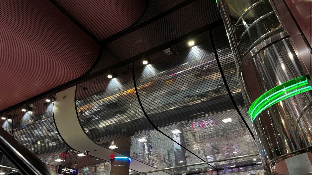 FUTW (VIXI SOLO VERSION) -  LISA but it is playing in an empty airport