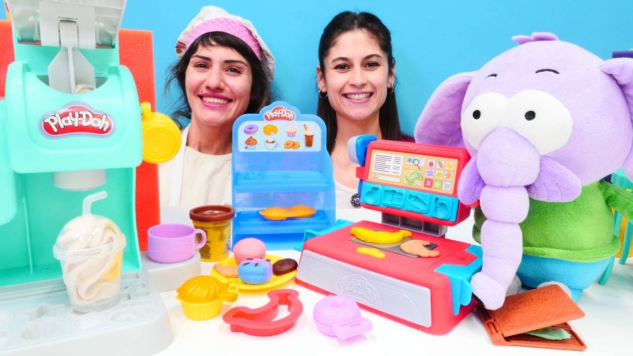 Play Doh video. Fil Necati ve maymuncuk için muzlu milkshake ve tatlı yapıyoruz. Kafe oyunu