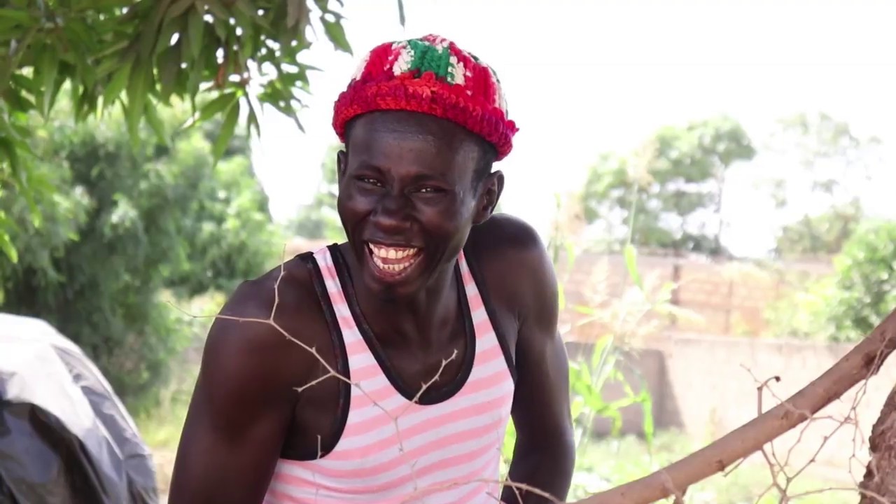 Komb&eacute; & Maniouck Clip Officiel HD joyeux No&euml;l