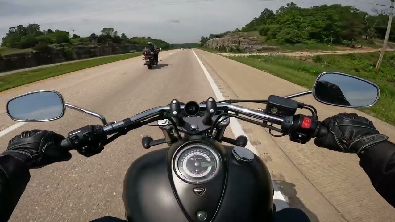 Van Buren Missouri group ride raw footage 14 triumph thunderbird storm