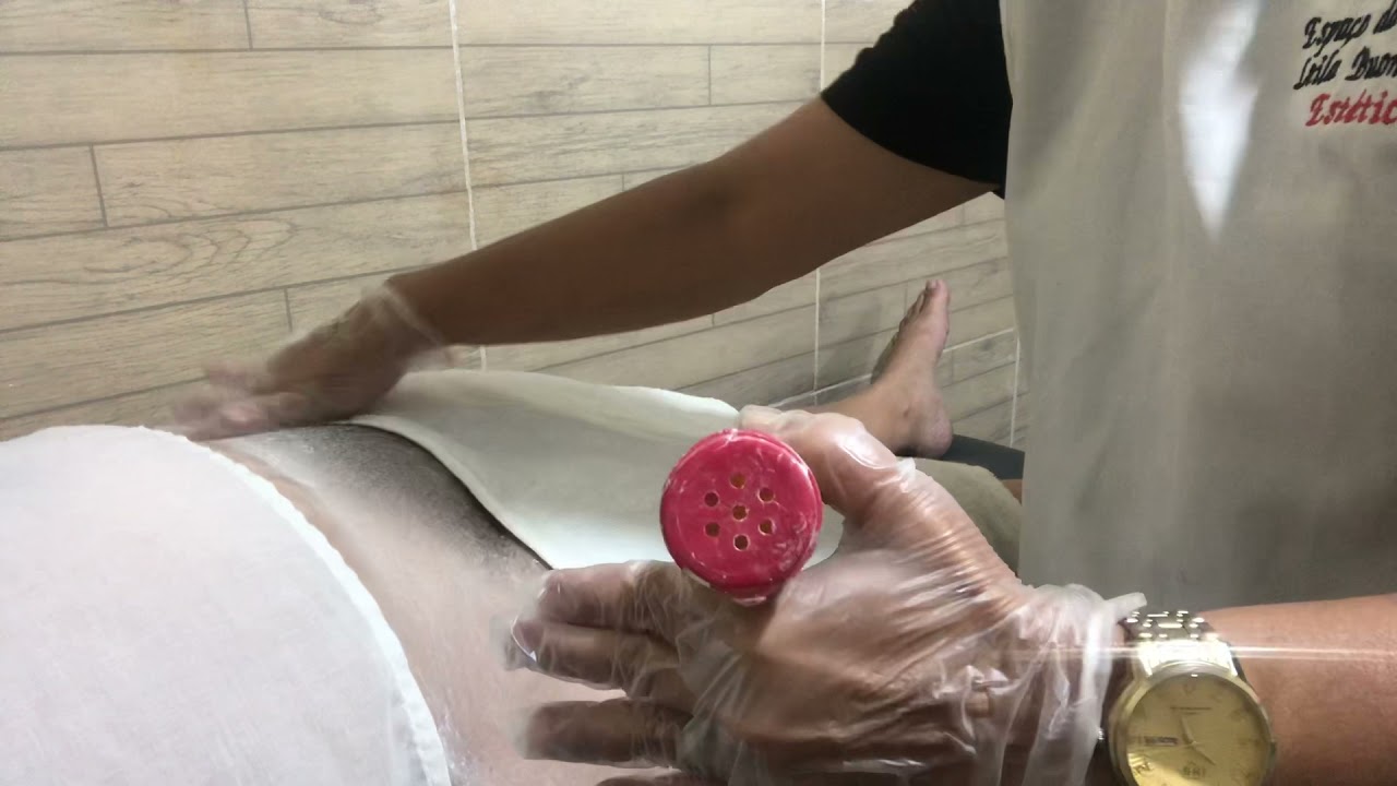 Depilação  íntima com cera de cravo
