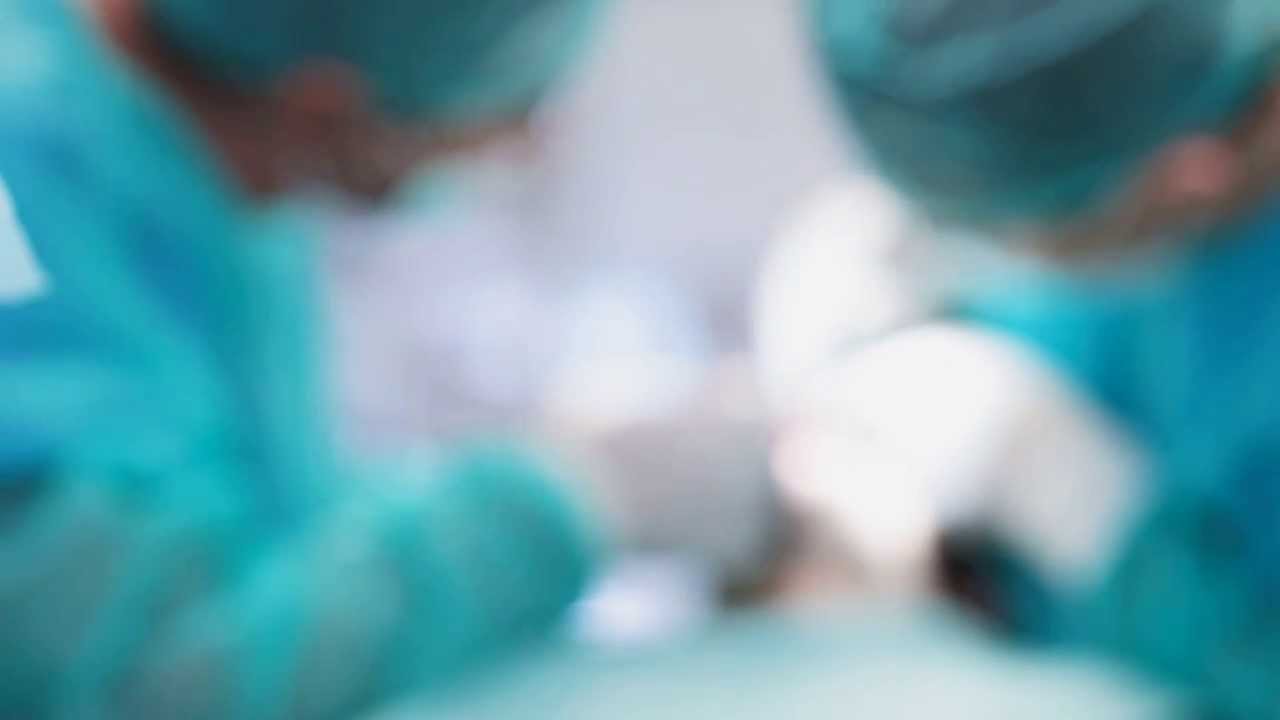 Dentcof - Echipa de implantologie si chirurgie parodontala.