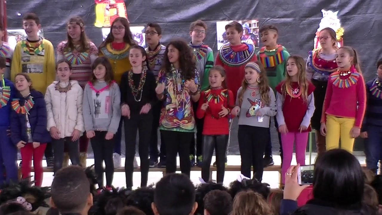 Navidad por África 2019 - 5º/6º - Villancico Tribal "Siyahamba" (Sudáfrica)