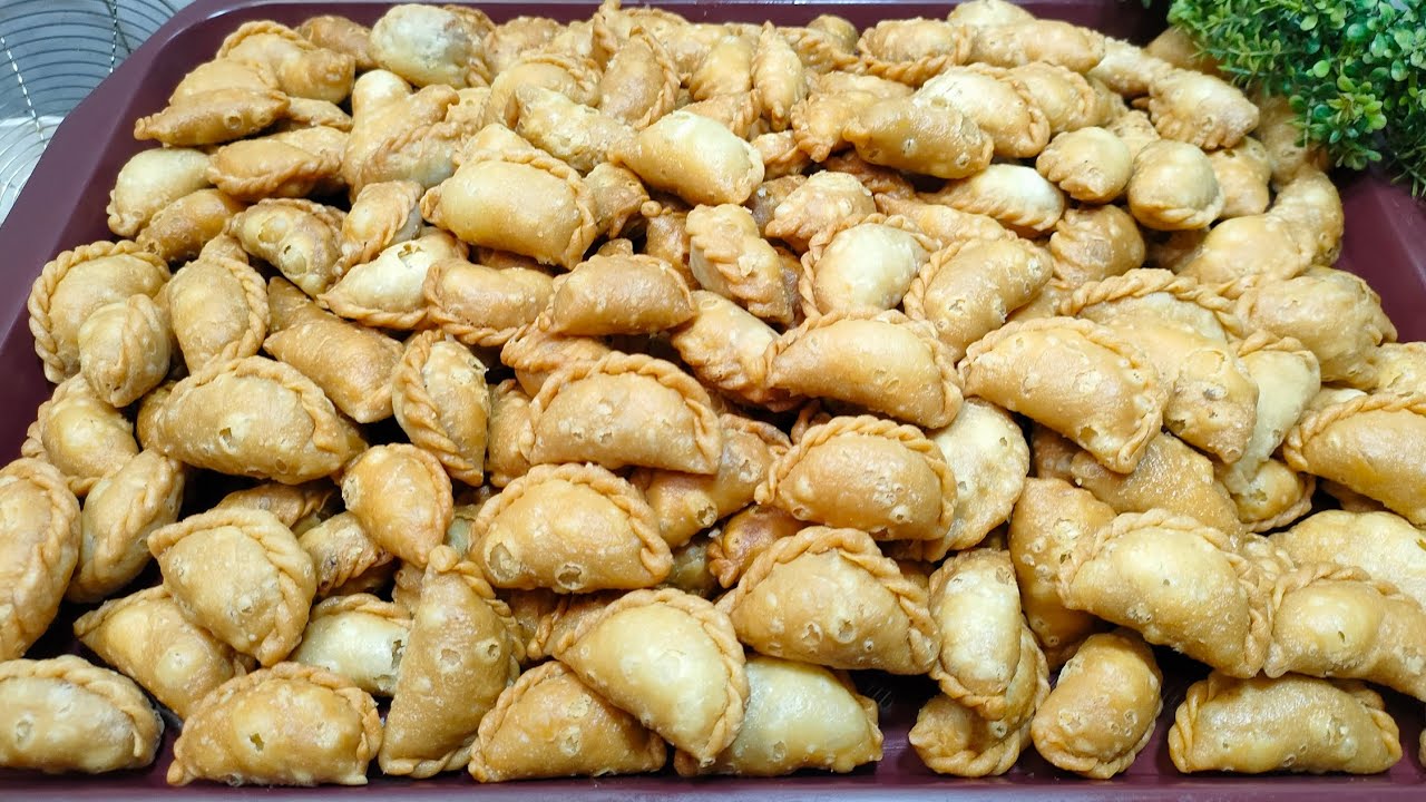 RESEP PASTEL MINI ABON RENYAH GURIH 