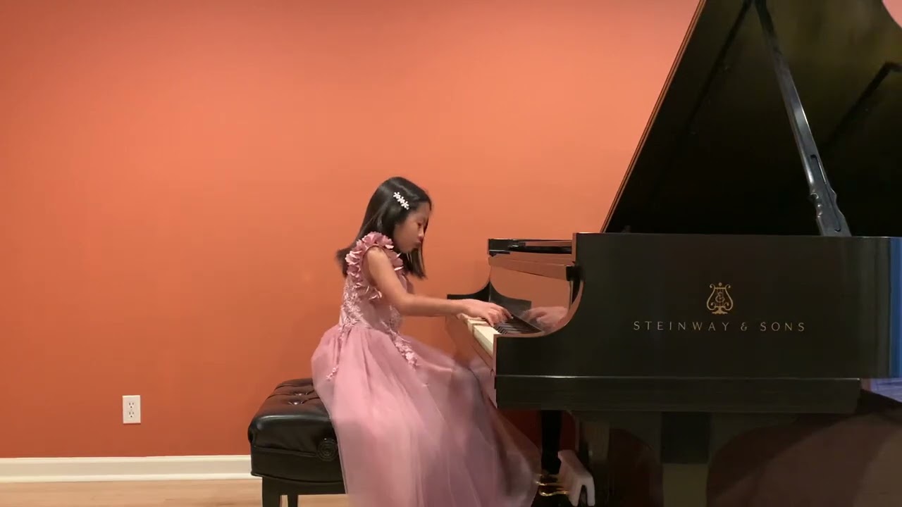 Evelyn playing “Le Coucou” by Louis-Claude Daquin