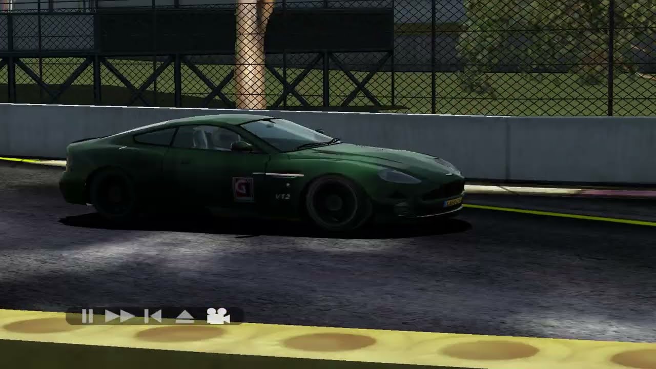 TRD2 mod 2026 ASTON MARTIN DB9 GTR HEADtoHEAD