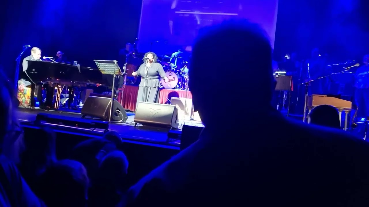 Ruby Turner + JOOLS HOLLAND RHYTHM & BLUES ORCHESTRA Cliffs Pavilion Southend Essex 31/10/24