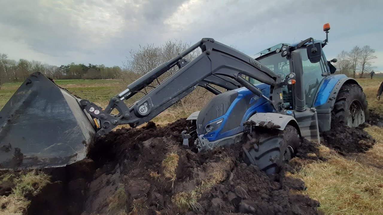 ☆MEGA WTOPA☆ Valtra w błocie ☆6 ciągników☆ 950km☆Case ☆New Holland ☆