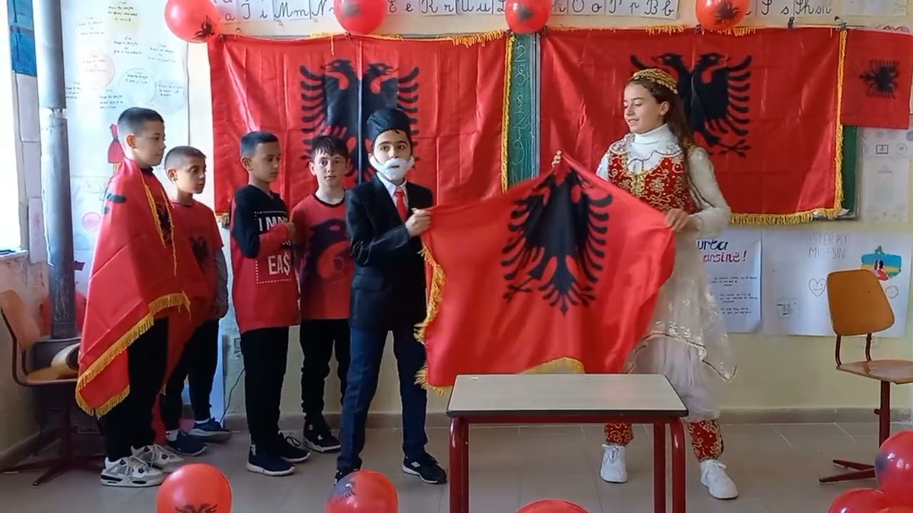 Gezuar festat e nentorit! Klasa 5