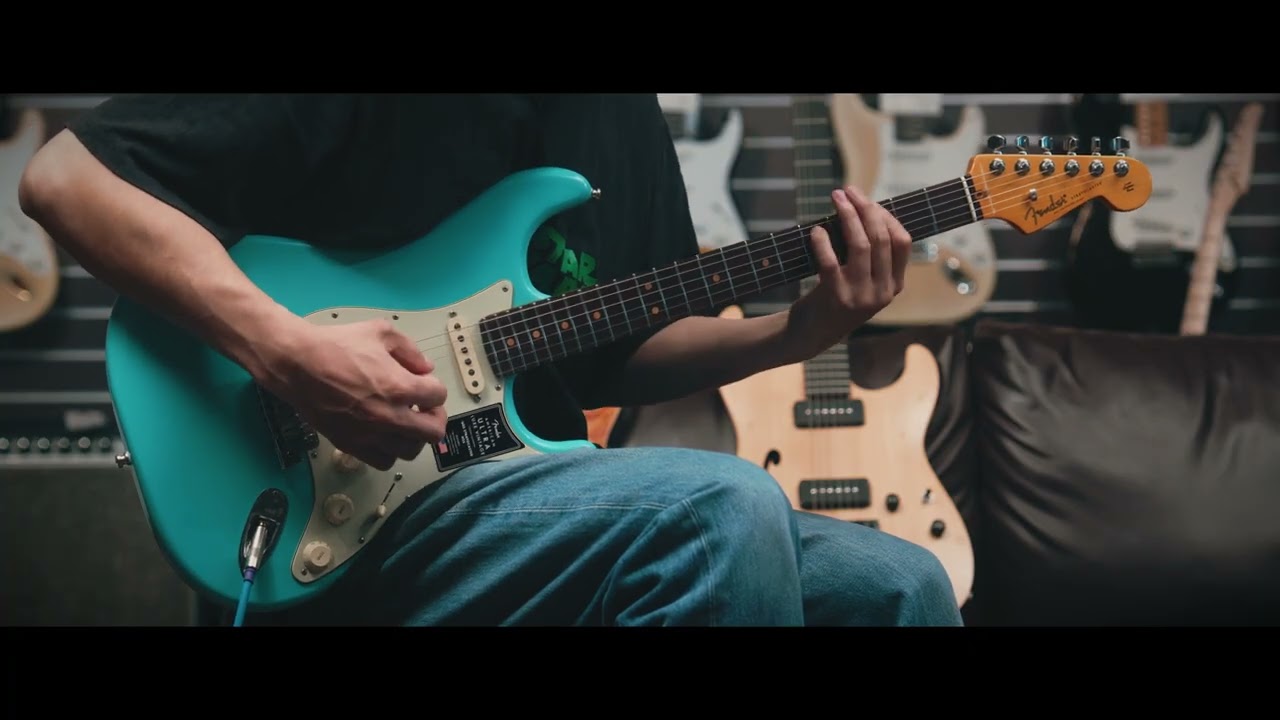 【Tone Check!!】FENDER American Ultra Luxe Vintage '60s Stratocaster HSS / Rosewood Fingerboard