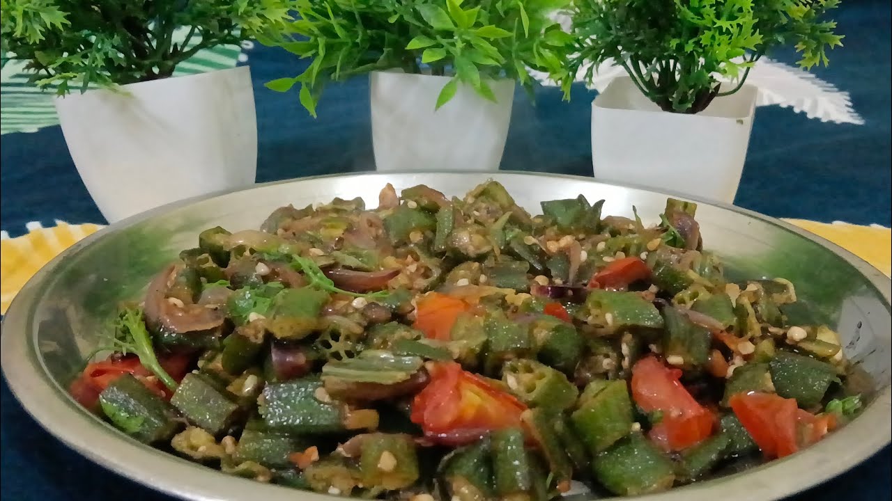 Chatpati bhindi ki bhujia#tastyfood maudaha recipe #food #recipe #cooking #homemade #👌